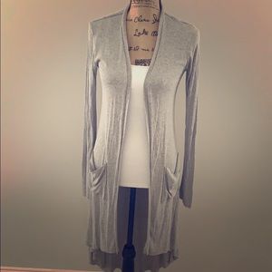 Lightweight Gray Long-sleeve Cardigan